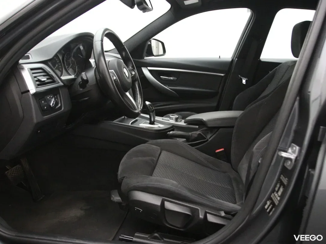 BMW 320 2 135kW