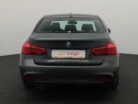 BMW 320 2 135kW thumbnail