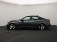 BMW 320 2 135kW thumbnail