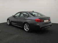 BMW 320 2 135kW thumbnail