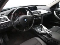 BMW 320 2 140kW thumbnail