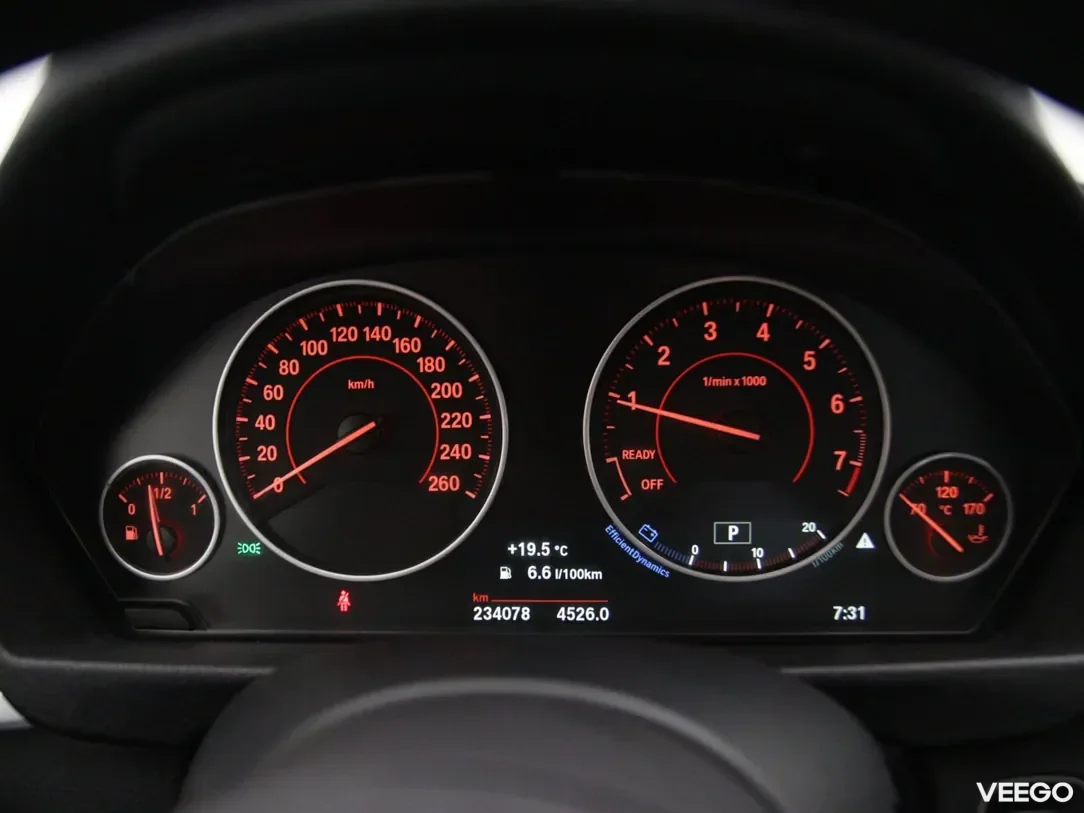 BMW 320 2 135kW