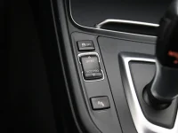 BMW 320 2 140kW thumbnail