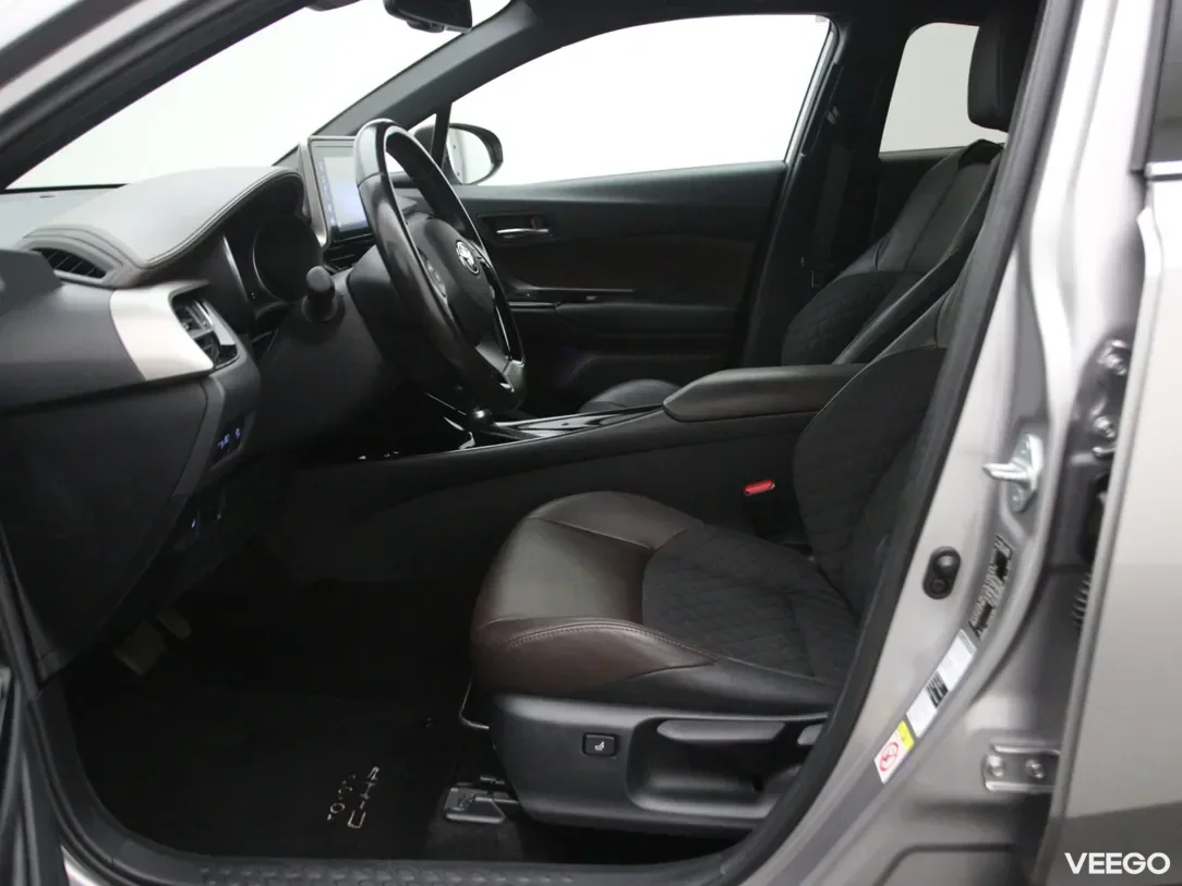Toyota C-HR 1.8 90kW
