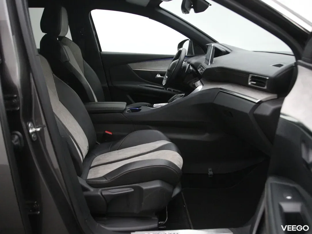 Peugeot 3008 1.6 220kW