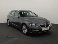 BMW 320 2 120kW thumbnail