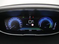 Peugeot 3008 1.6 220kW thumbnail