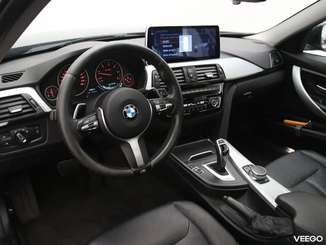 BMW 320 2 120kW