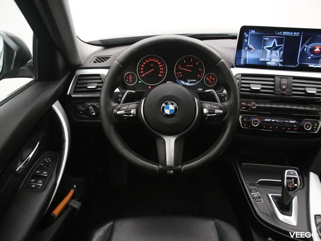 BMW 320 2 120kW
