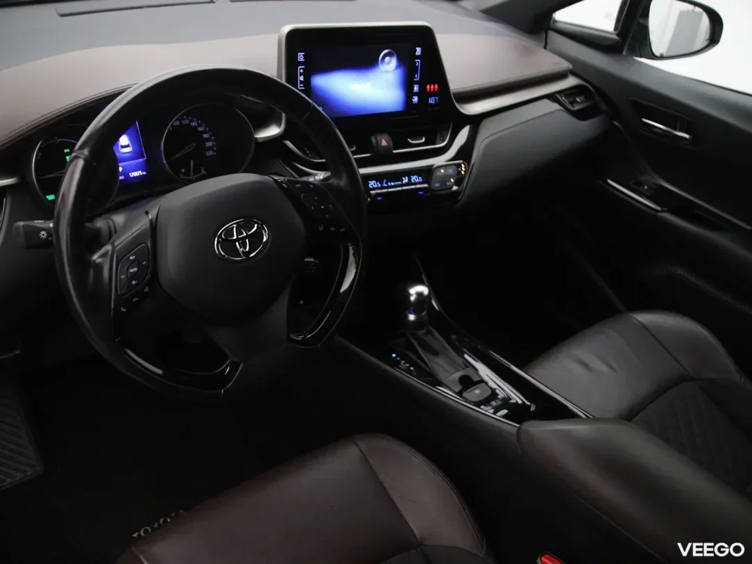 Toyota C-HR 1.8 90kW