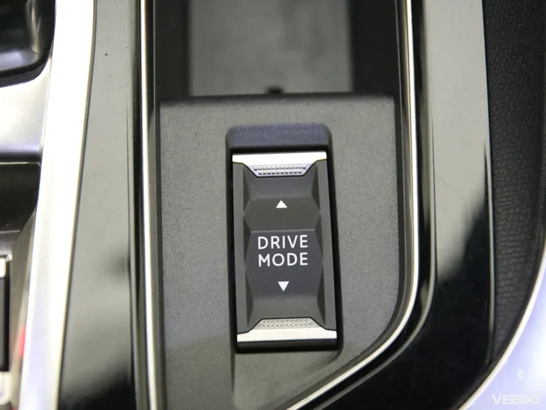 Peugeot 3008 1.6 220kW