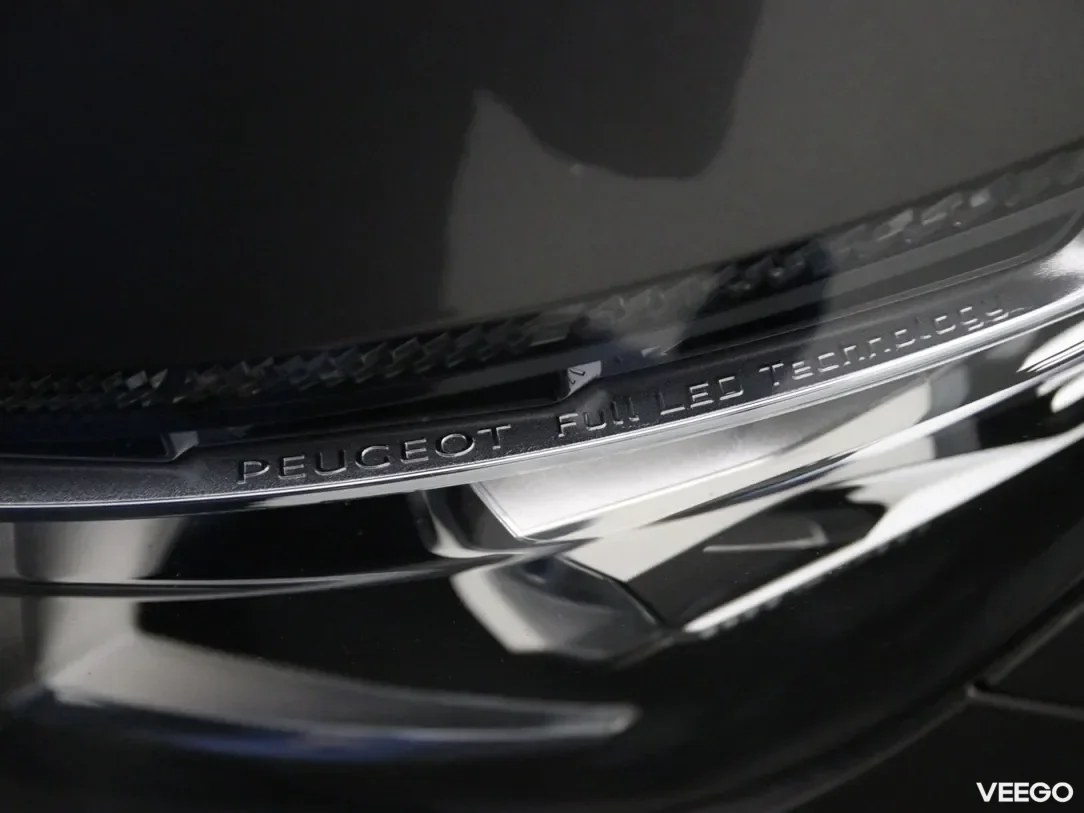 Peugeot 3008 1.6 220kW