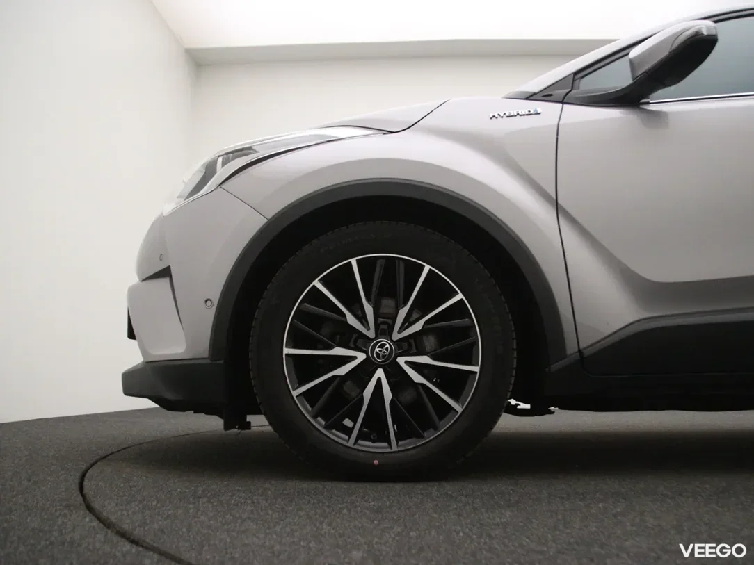 Toyota C-HR 1.8 90kW