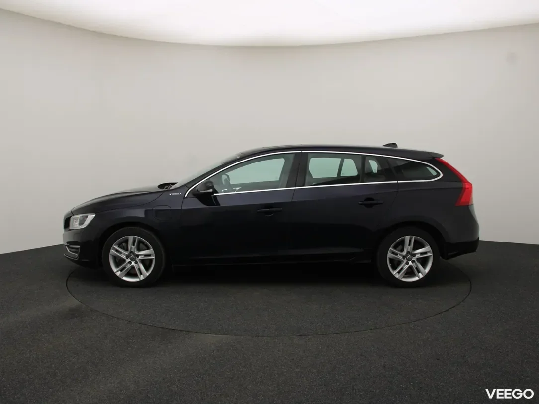 Volvo V60 2.4 162kW