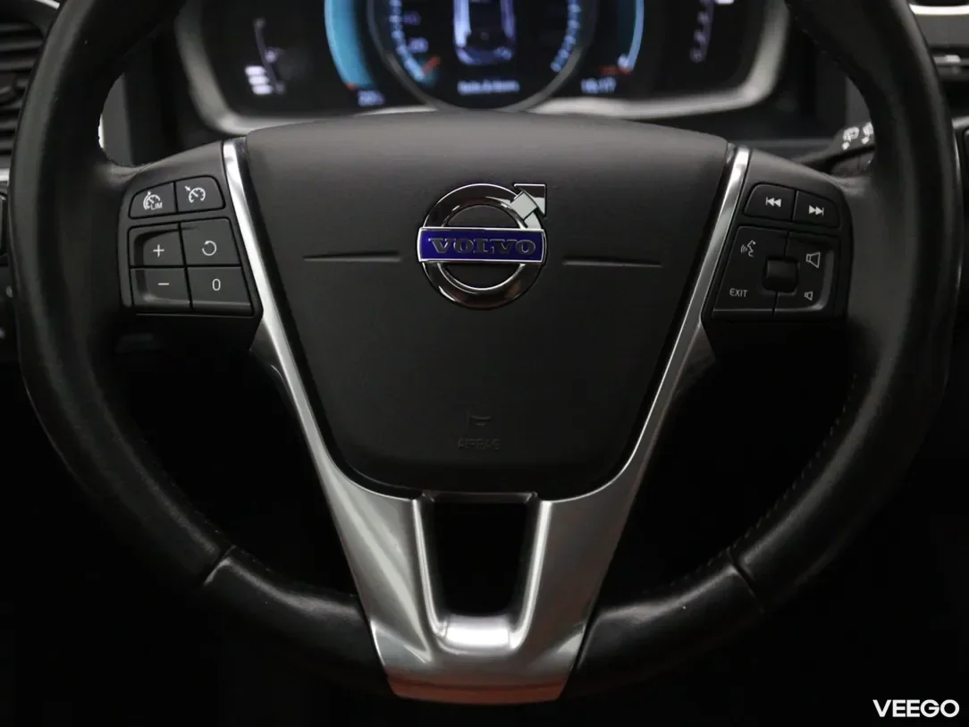 Volvo V60 2.4 162kW