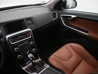 Volvo V60 2.4 162kW thumbnail