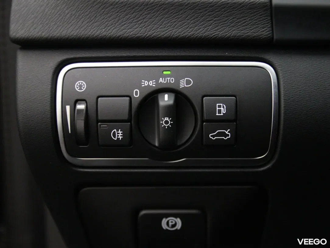 Volvo V60 2.4 162kW