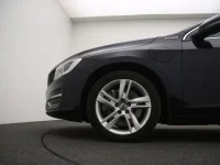 Volvo V60 2.4 162kW thumbnail