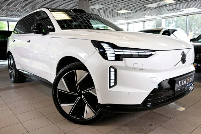 Image of Volvo EX90 AWD B&W LUXURY ULTRA PERFORMANCE FULL 380kW