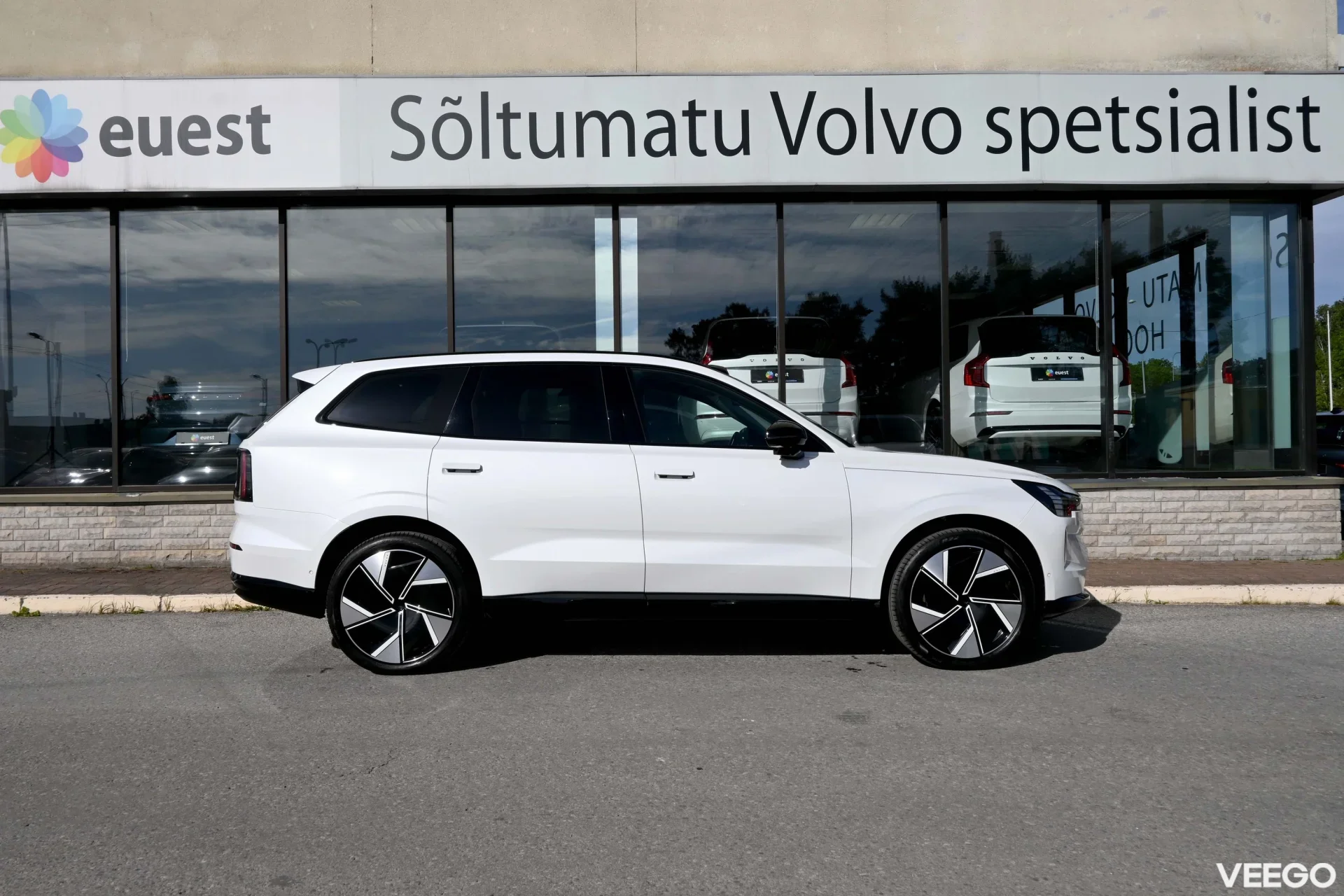 Volvo EX90 AWD B&W LUXURY ULTRA PERFORMANCE FULL 380kW