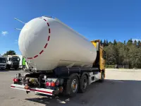 Mercedes-Benz Actros RETARDER + PTO + COMPRESSOR 375kW thumbnail