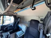 Mercedes-Benz Actros RETARDER + PTO + COMPRESSOR 375kW thumbnail