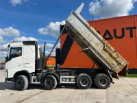 Volvo FH 540 8x4 RETARDER / TANDEM AXLE LIFT / BOX L=5501 mm 405kW thumbnail