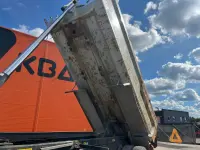 Volvo FH 540 8x4 RETARDER / TANDEM AXLE LIFT / BOX L=5501 mm 405kW thumbnail
