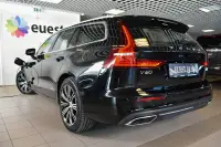 Volvo V60 AWD INSCRIPTION XENIUM INTELLI 2 251kW thumbnail