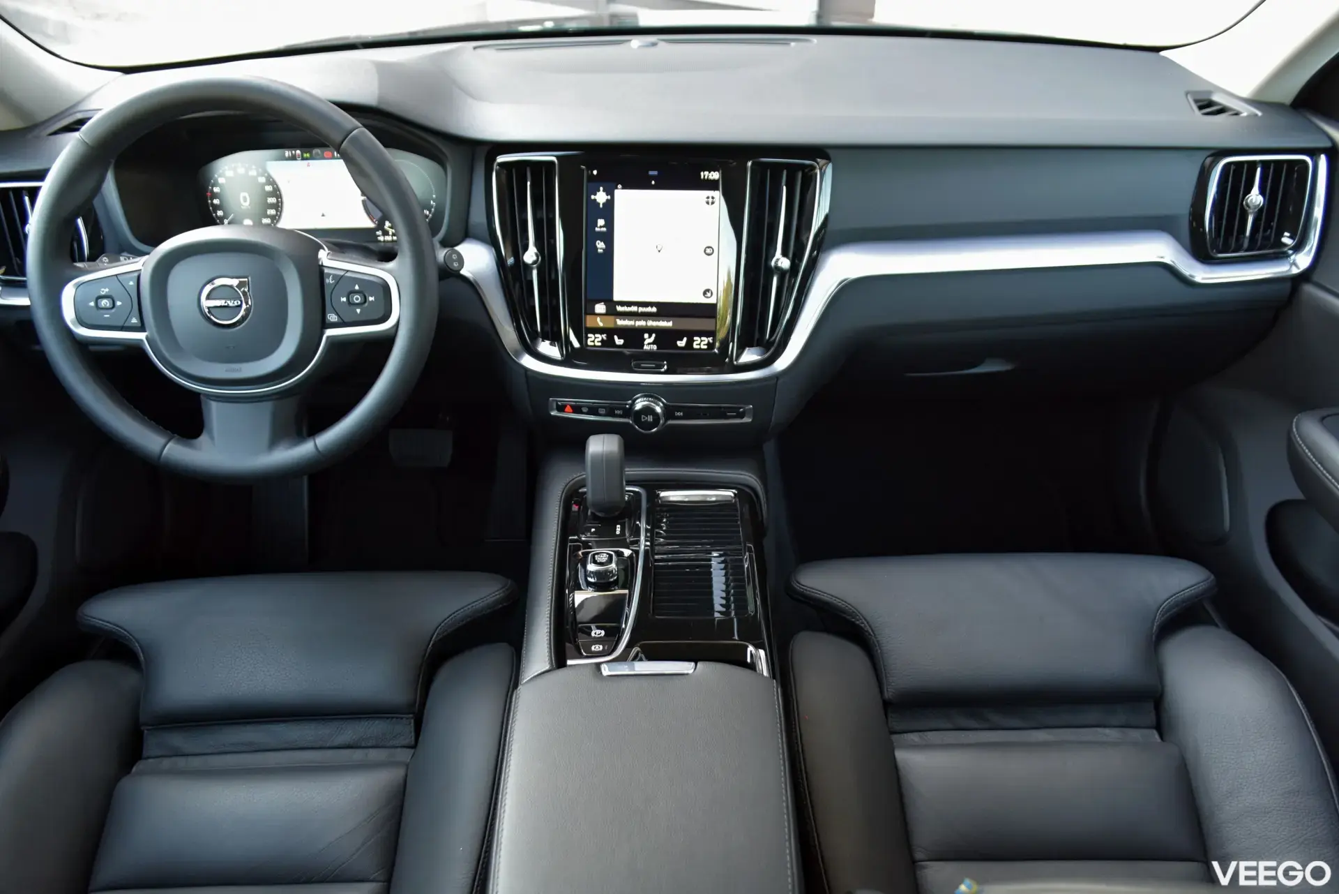 Volvo V60 AWD INSCRIPTION XENIUM INTELLI 2 251kW