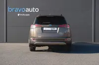 Toyota RAV4 Luxury Hybrid 2.5 114kW thumbnail