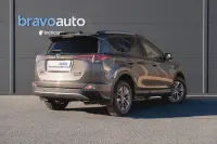 Toyota RAV4 Luxury Hybrid 2.5 114kW thumbnail