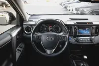 Toyota RAV4 Luxury Hybrid 2.5 114kW thumbnail