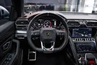 Lamborghini Urus 4.0 478kW thumbnail