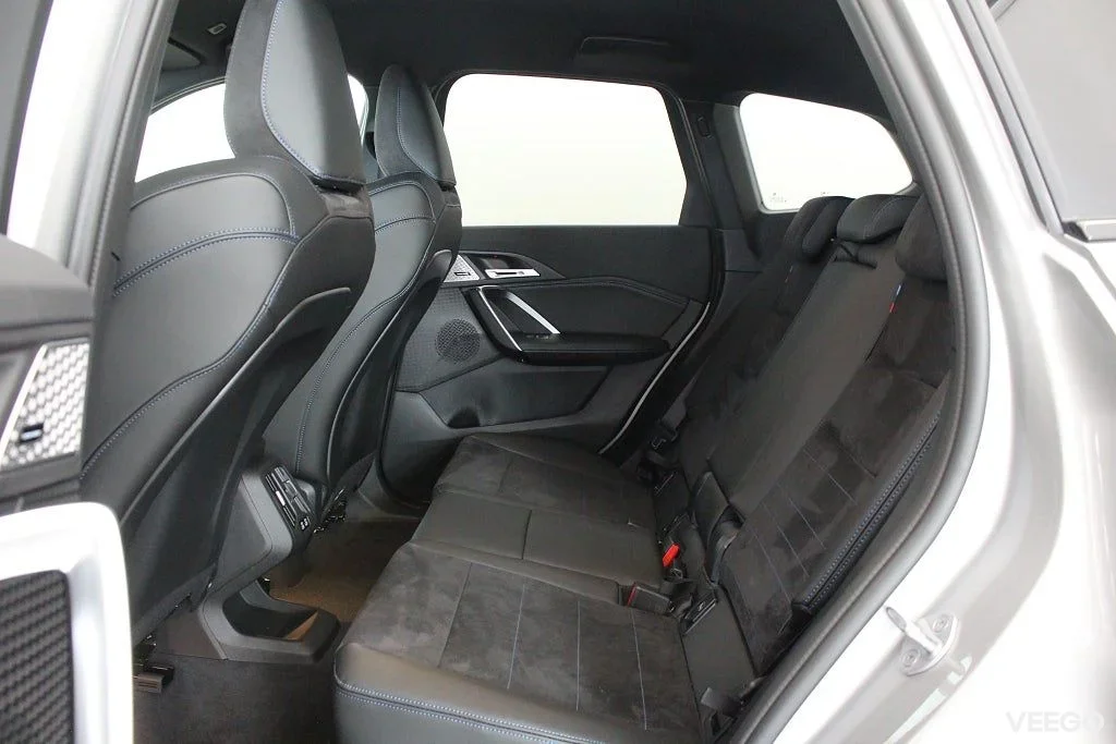 BMW X1 sDrive18i 4,95 ränta M Sport Drag H/K 18" AdptFarth