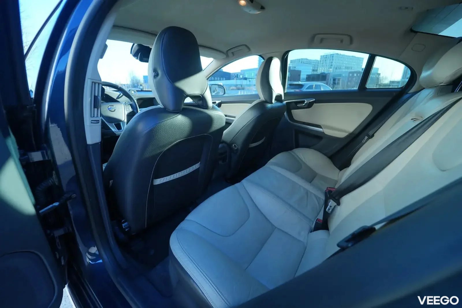 Volvo S60 Momentum 2.4 151kW