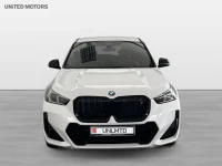 BMW iX1 xDrive30 4,95% M Sport Komfort Access Rattvärme thumbnail