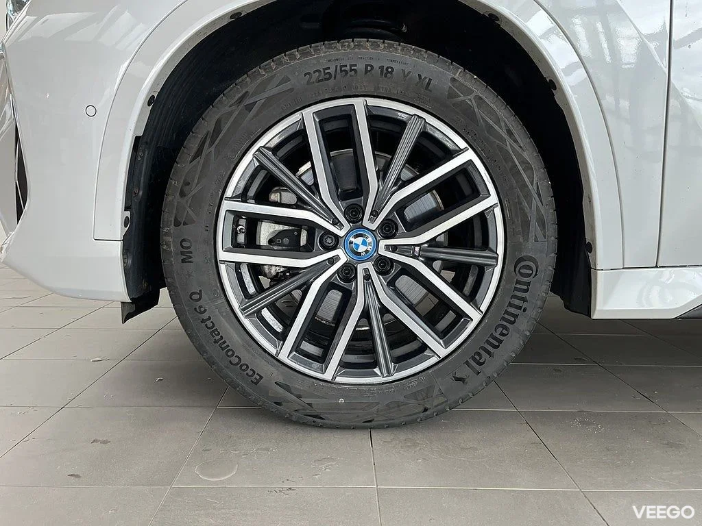BMW iX1 xDrive30 4,95% M Sport Komfort Access Rattvärme