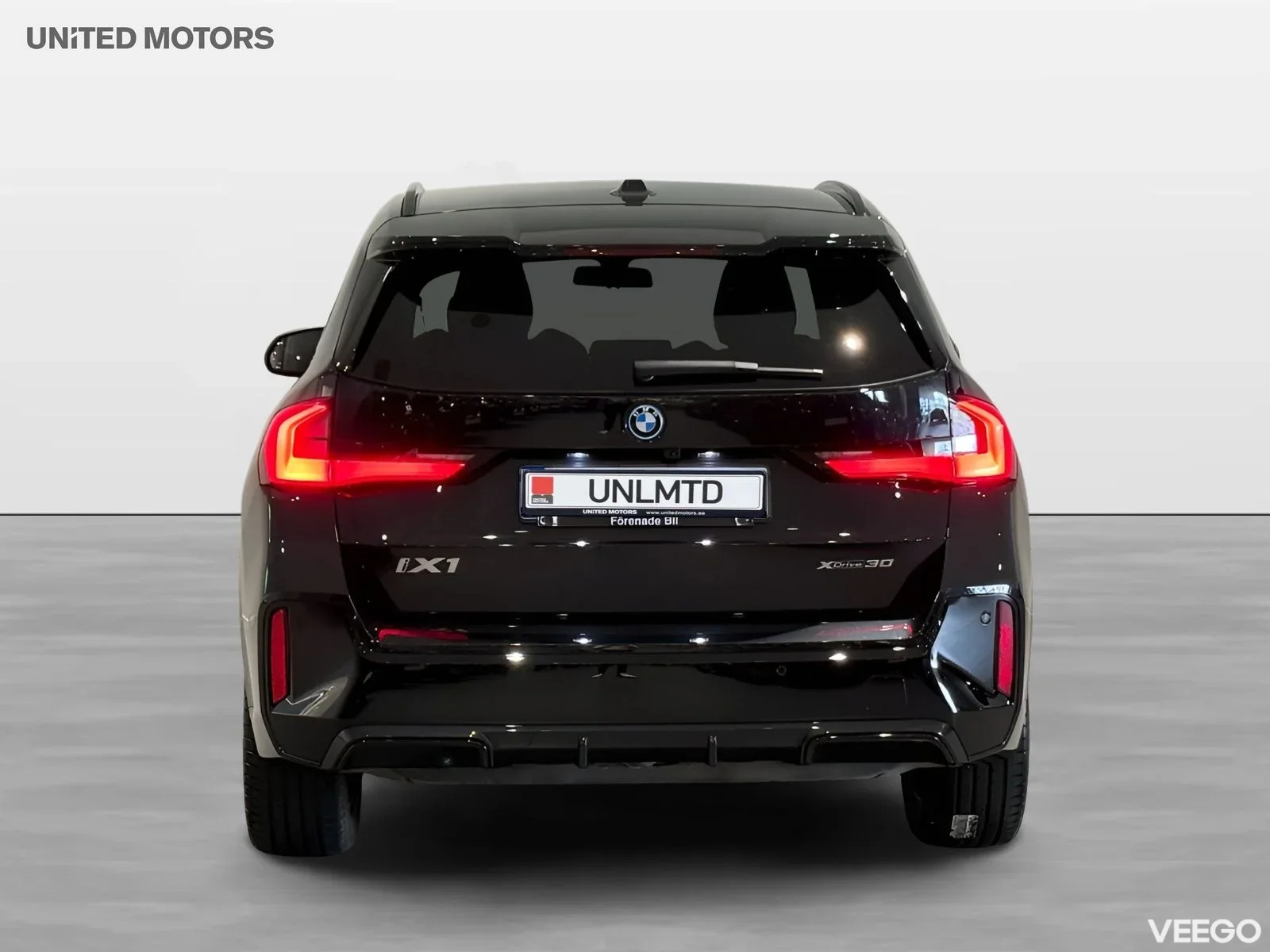 BMW iX1 xDrive30 M Sport Business Drag Innovation Adpt Farth