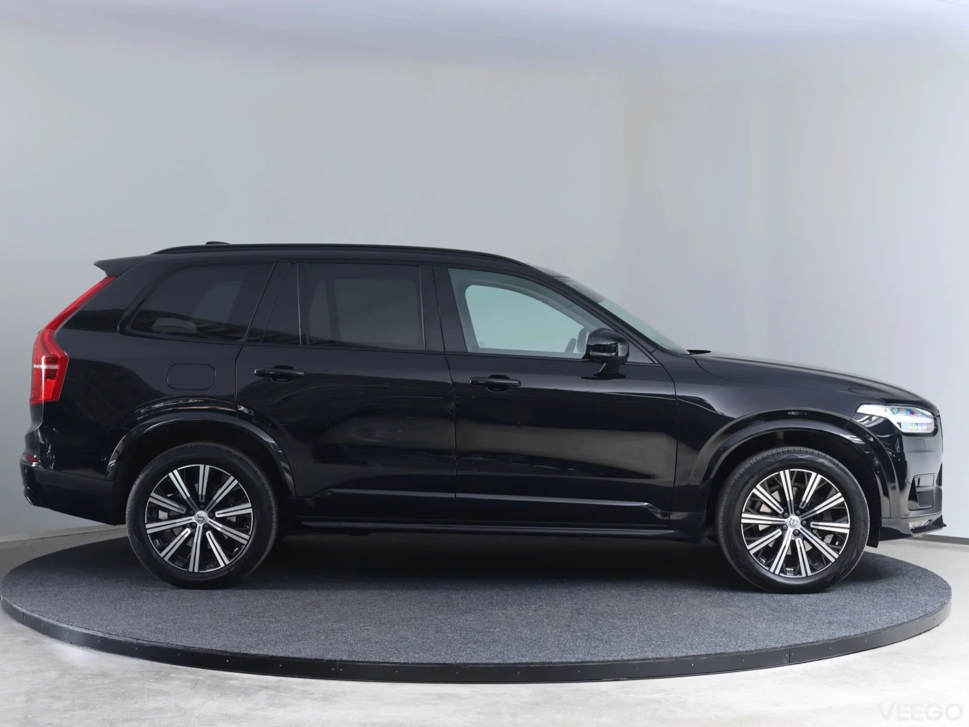 Volvo XC90 B5 Black Optic 2 173kW
