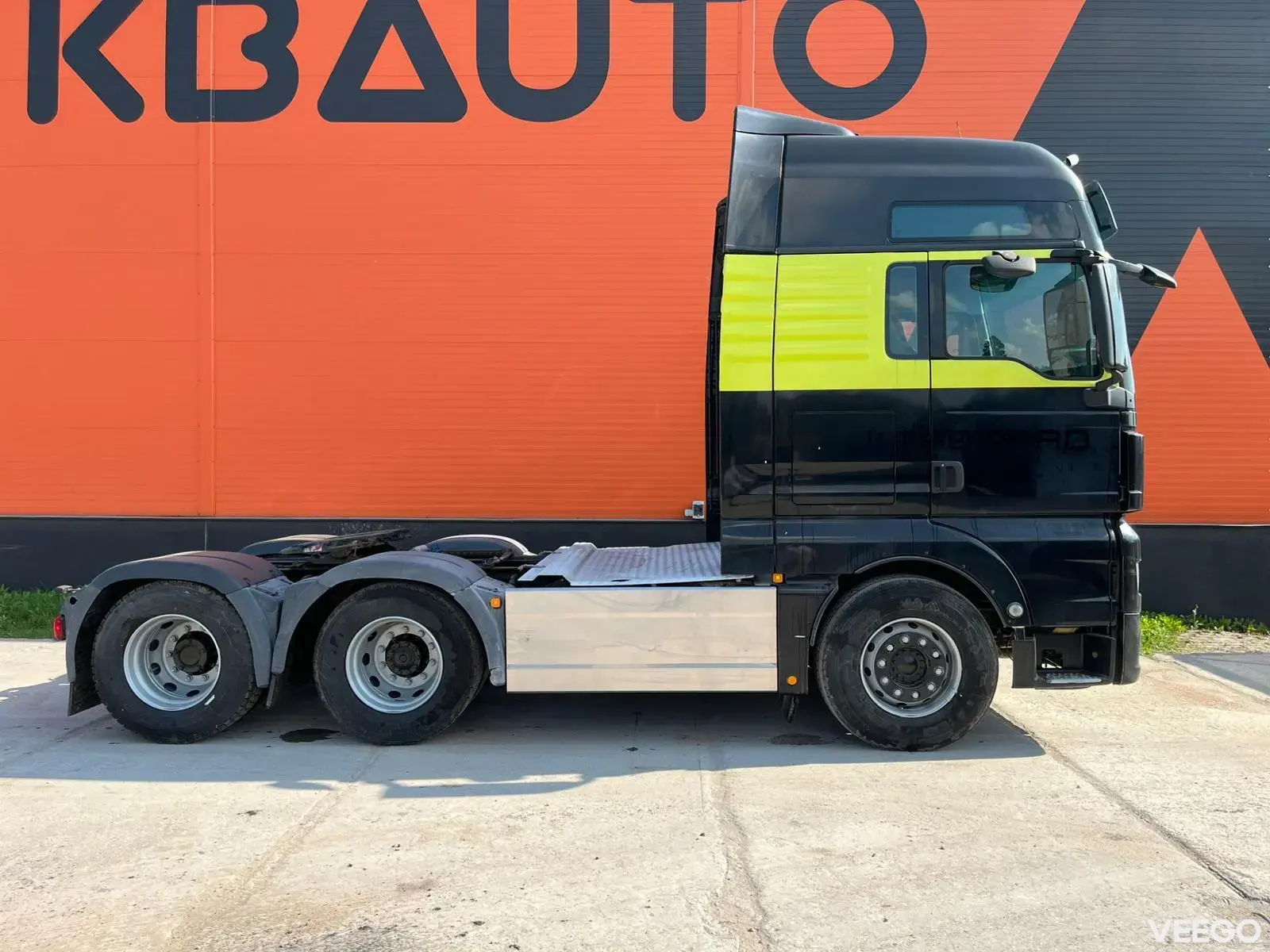 MAN TGX28.480 XXL CAB / INTARDER / DOUBLE BOGIE 353kW