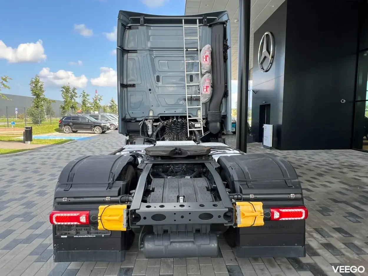 Mercedes-Benz Actros BigSpace 1845LS Solostar 12.8 330kW