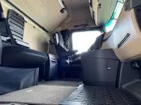 Mercedes-Benz Actros BigSpace 1845LS Solostar 12.8 330kW thumbnail