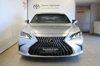 Lexus ES 300h Limited Edition 2.5 160kW thumbnail