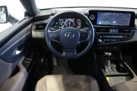 Lexus ES 300h Limited Edition 2.5 160kW thumbnail