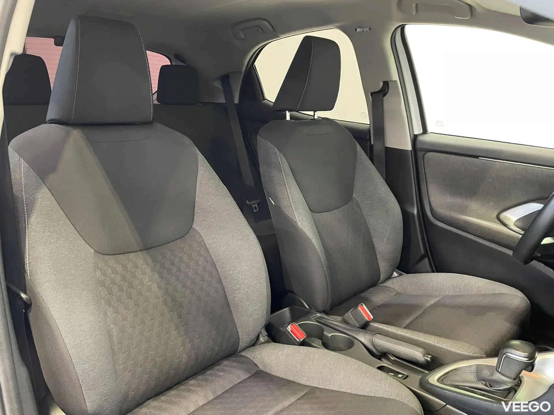 Toyota Yaris TNGA Petrol Multidrive S 92kW