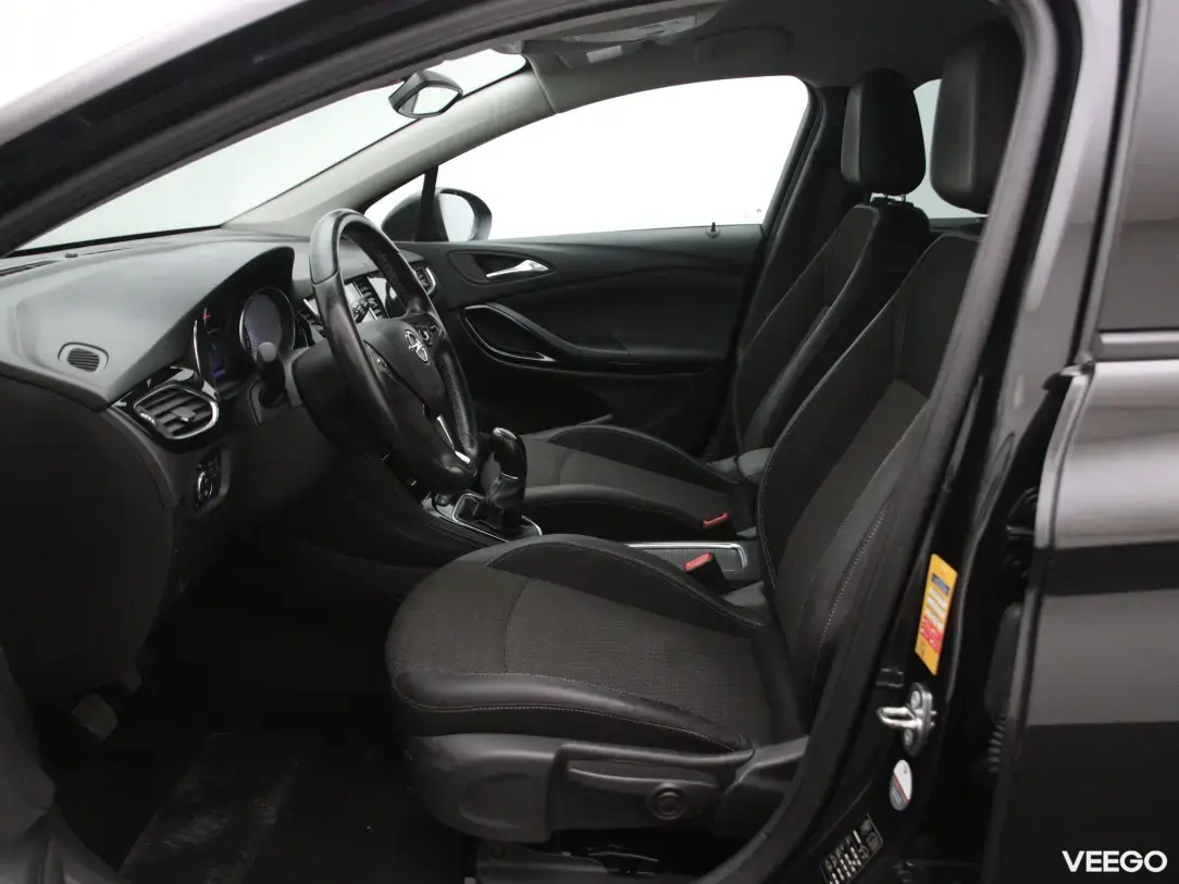 Opel Astra 1.6 81kW