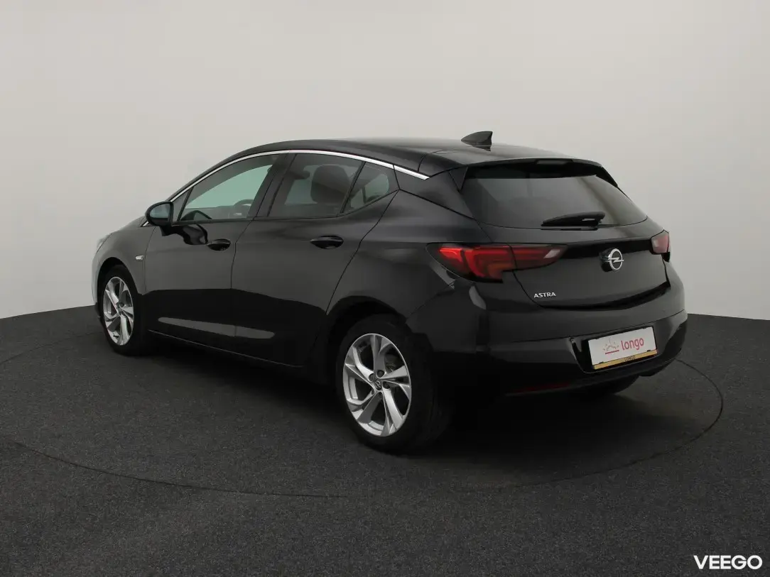 Opel Astra 1.6 81kW