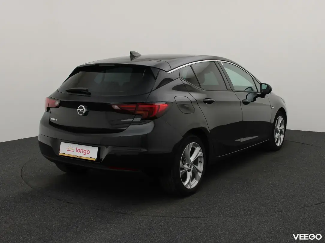 Opel Astra 1.6 81kW