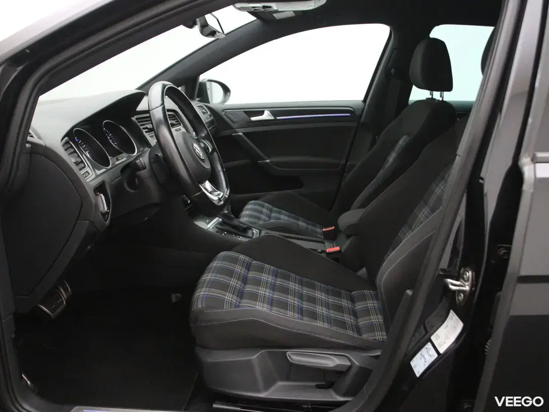 Volkswagen Golf 1.4 110kW